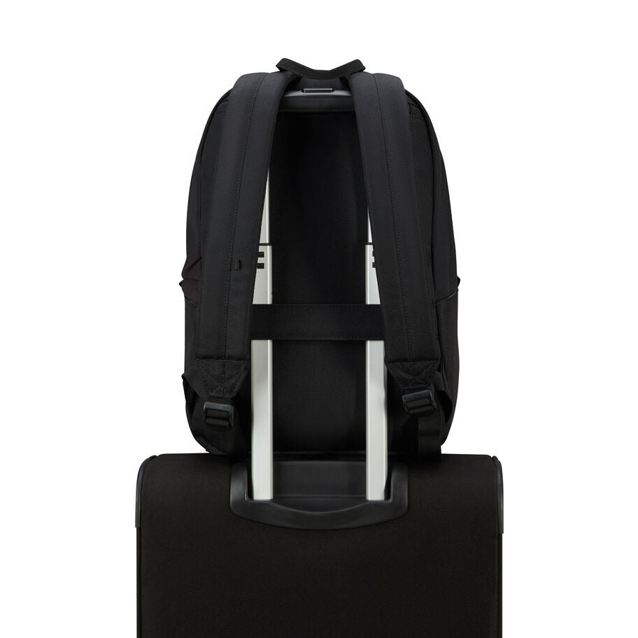 American Tourister BrightUp Sac &agrave; Dos in the color Noir. image number 11